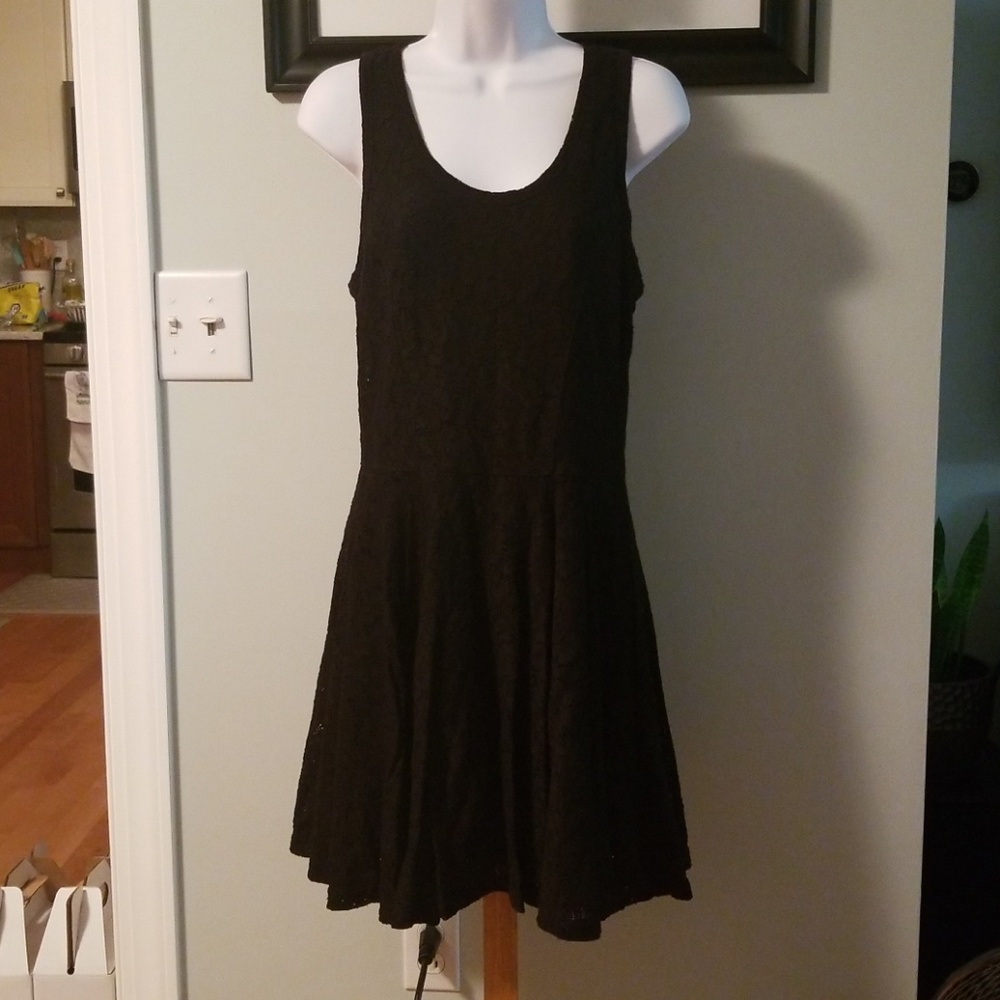 Express Medium Black Skater Dress with Back Zip